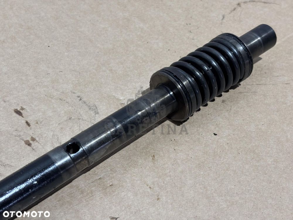 Massey Ferguson Dyna 6 6475 6480 Trzon Oś Widełek Wałek 3799750M1 - 3