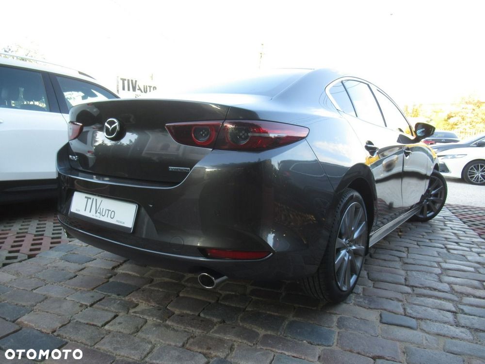 Mazda 3 2.0 mHEV Hikari - 3