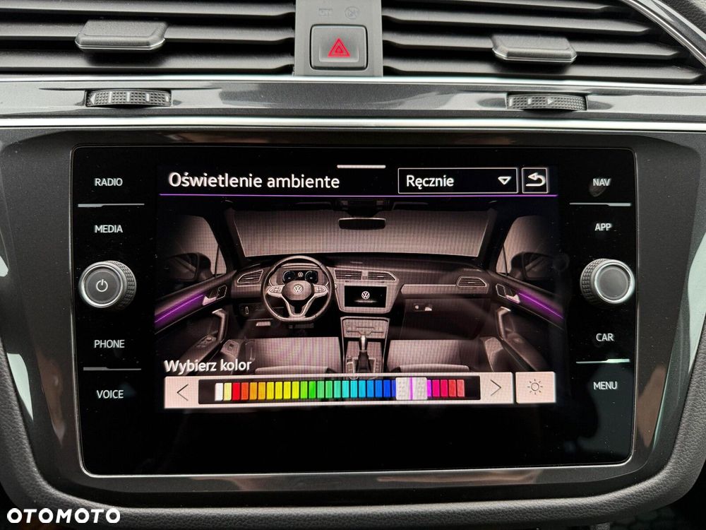 Volkswagen Tiguan 2.0 TDI SCR Elegance DSG - 25