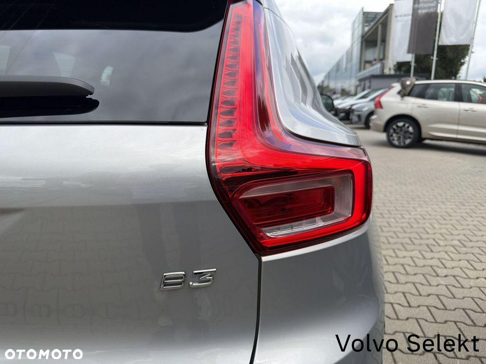 Volvo XC 40 - 30