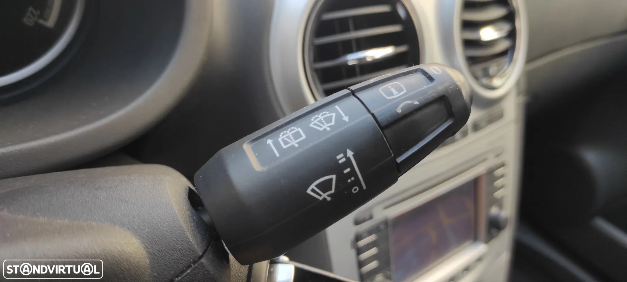 Opel Corsa 1.3 CDTI DPF EcoFLEX S&S 150 Anos - 11