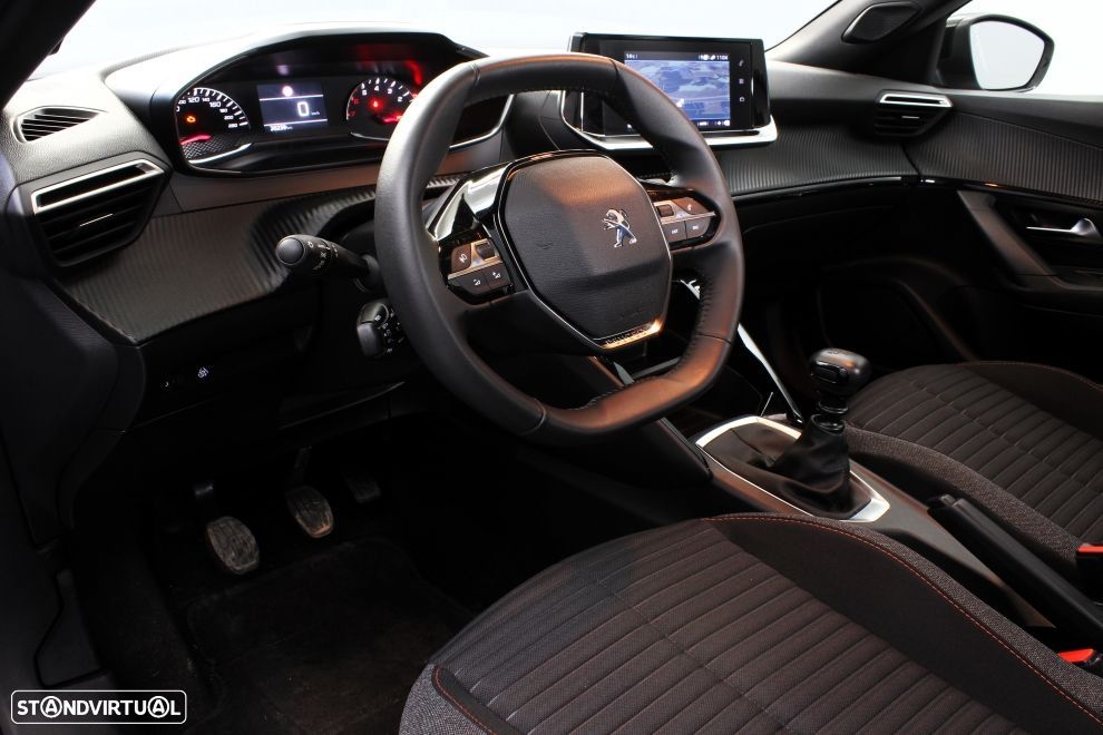 Peugeot 2008 1.2 PureTech Active Pack - 21