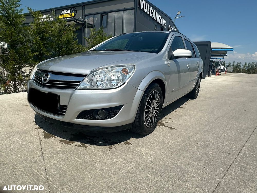 Opel Astra 1.7 CDTi Cosmo - 1