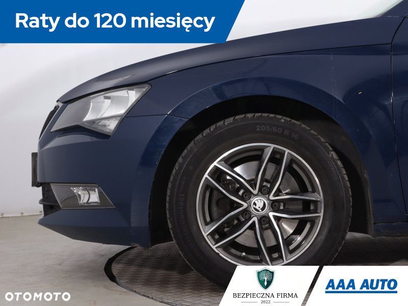 Skoda Superb - 16