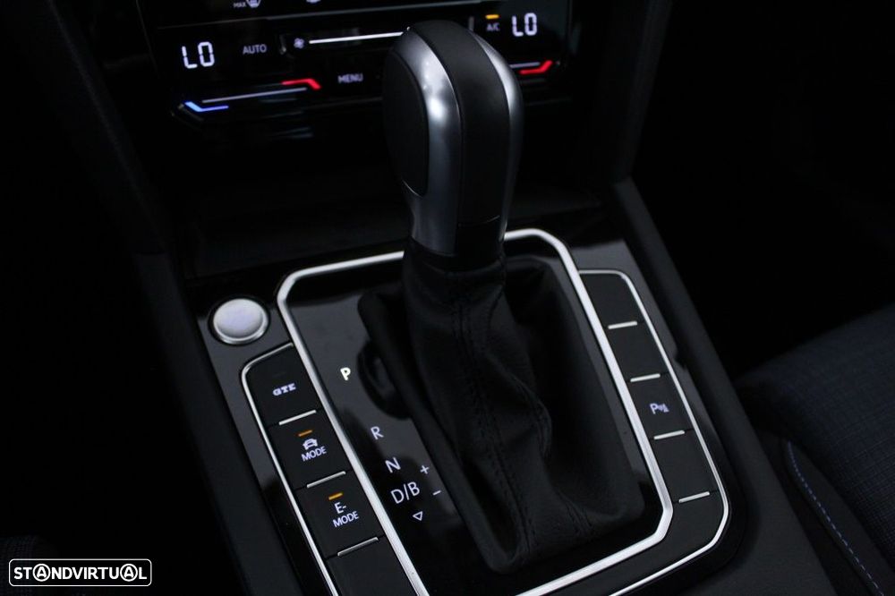 VW Passat 1.4 TSI GTE Plug-in - 35