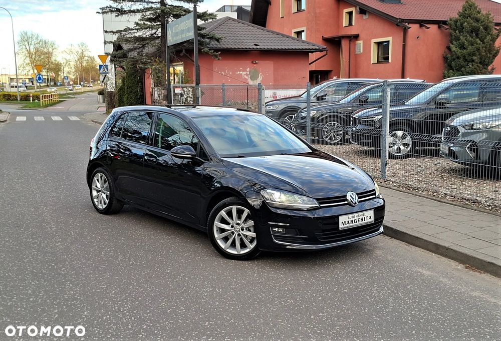 Volkswagen Golf 2.0 BlueTDI Highline - 36