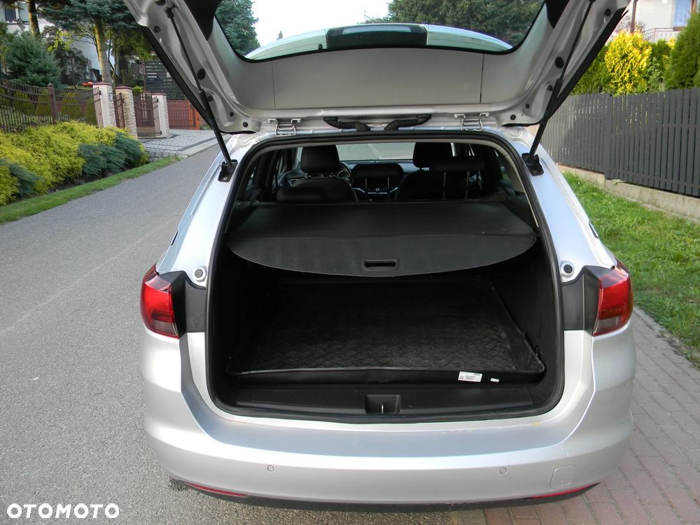 Opel Astra - 9