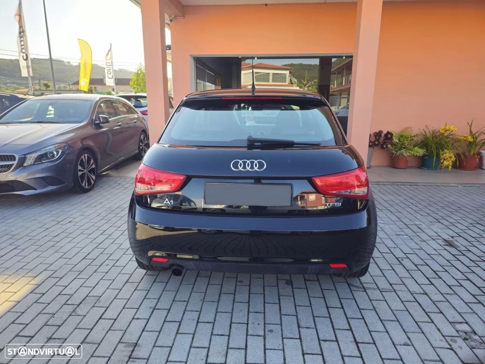 Audi A1 1.2 TFSI Attraction - 5