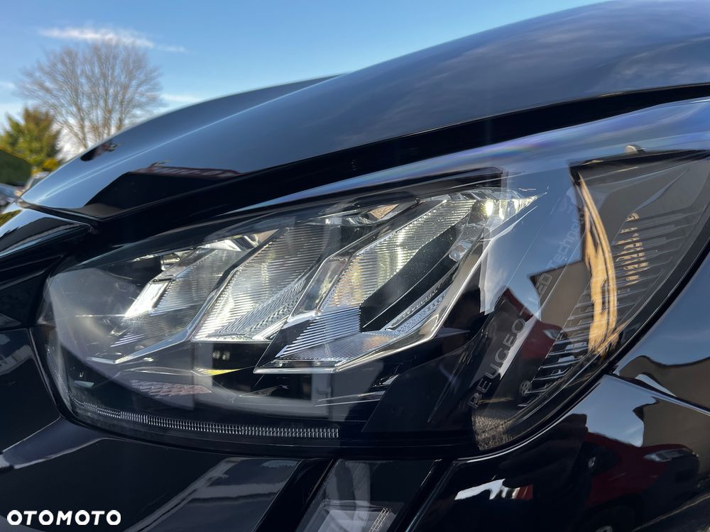 Peugeot 208 PureTech 100 EAT8 Active - 37