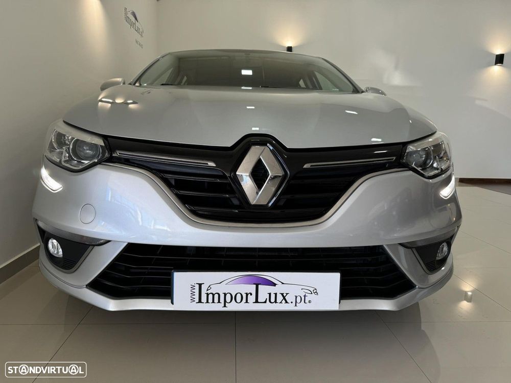 Renault Mégane 1.5 dCi Zen - 4