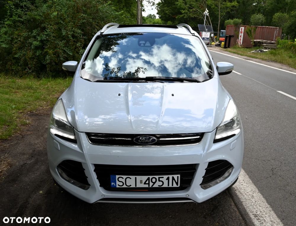 Ford Kuga - 2