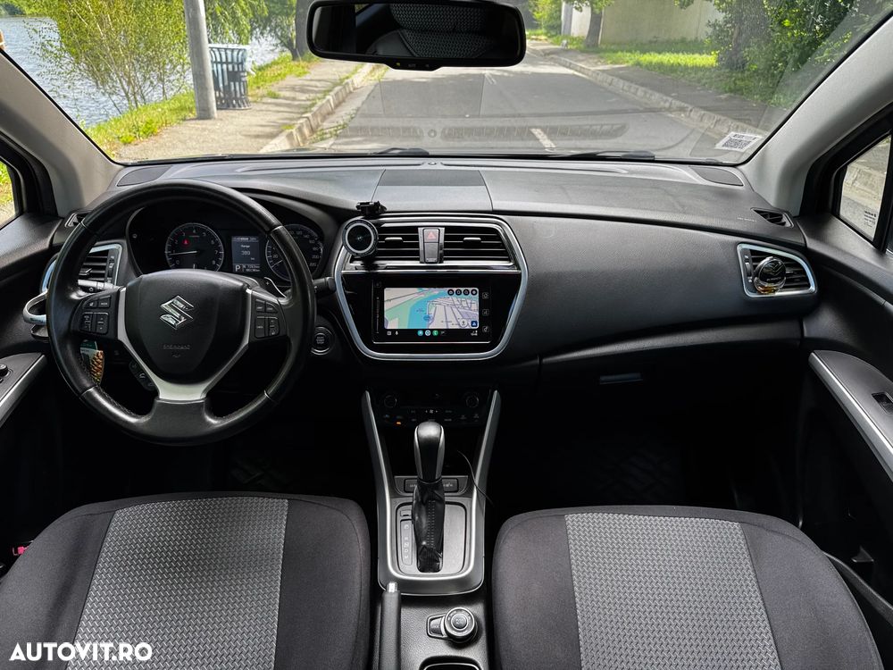Suzuki S-Cross - 8