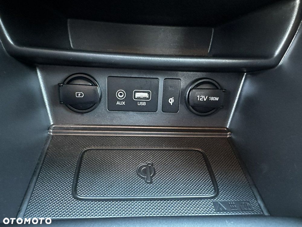 Hyundai Kona 1.6 T-GDI DCT 4WD Premium - 30