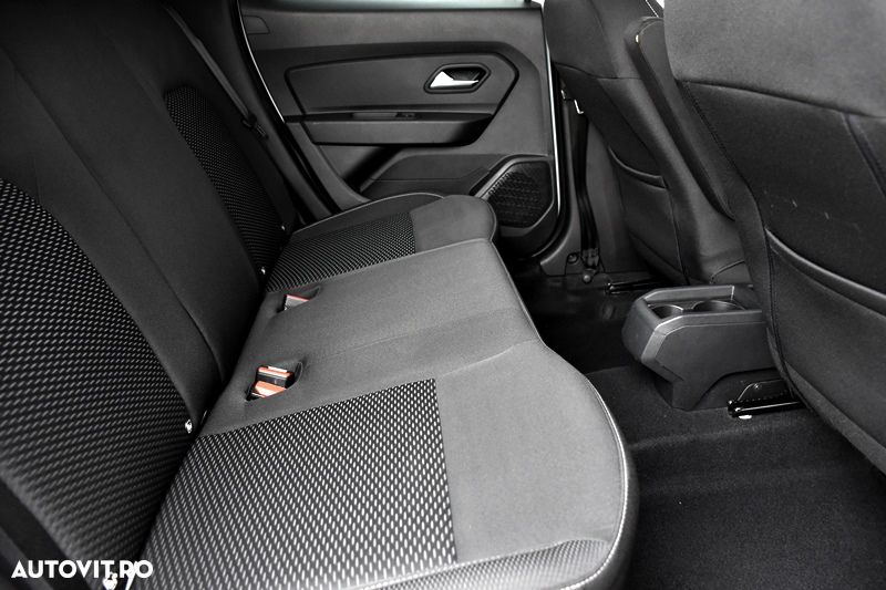 Dacia Duster 1.5 Blue dCi 4WD Essential - 13