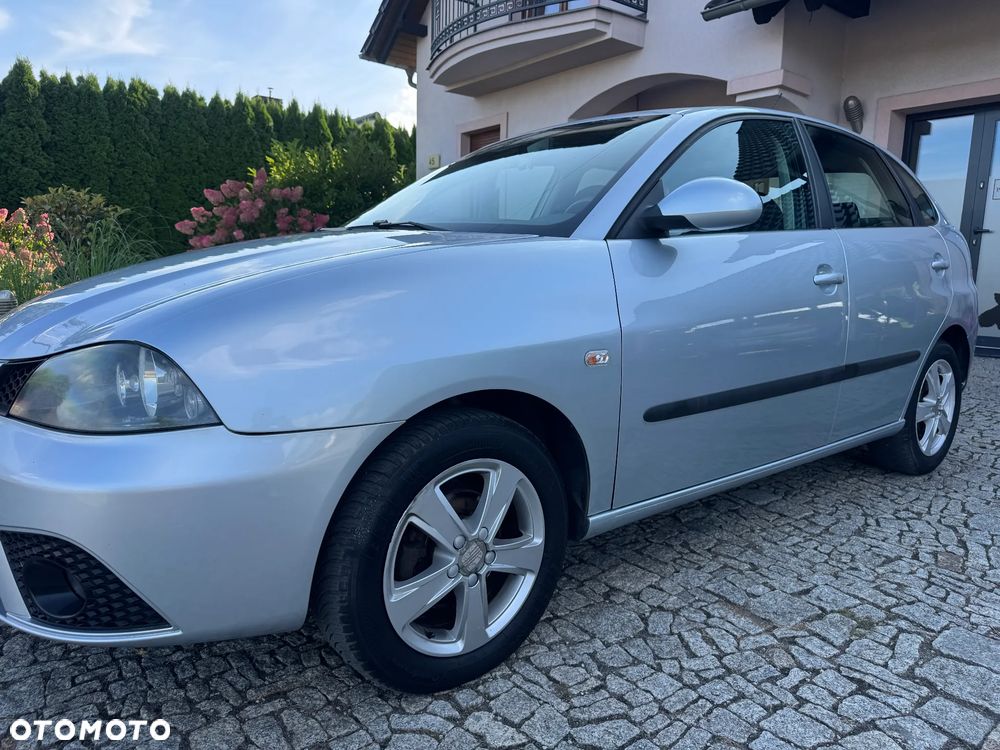 Seat Ibiza 1.4 16V Sport Edition - 9