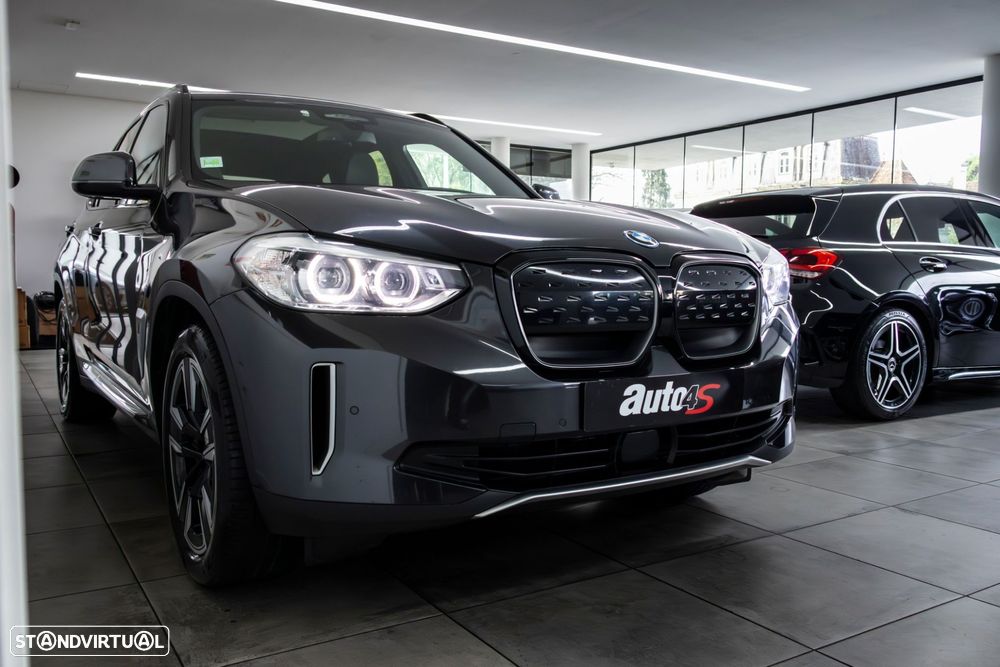 BMW iX3 Inspiring - 4