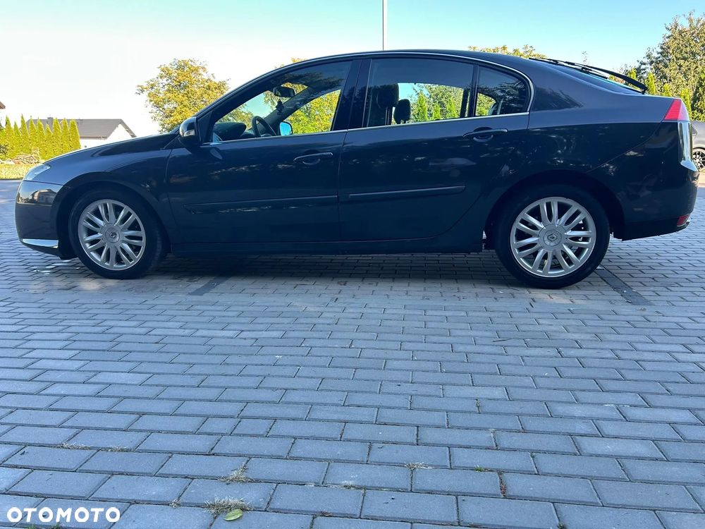 Renault Laguna 2.0 DCi Initiale - 10