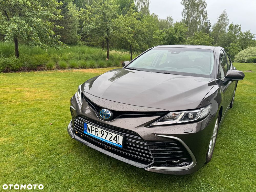 Toyota Camry 2.5 Hybrid Comfort CVT - 18