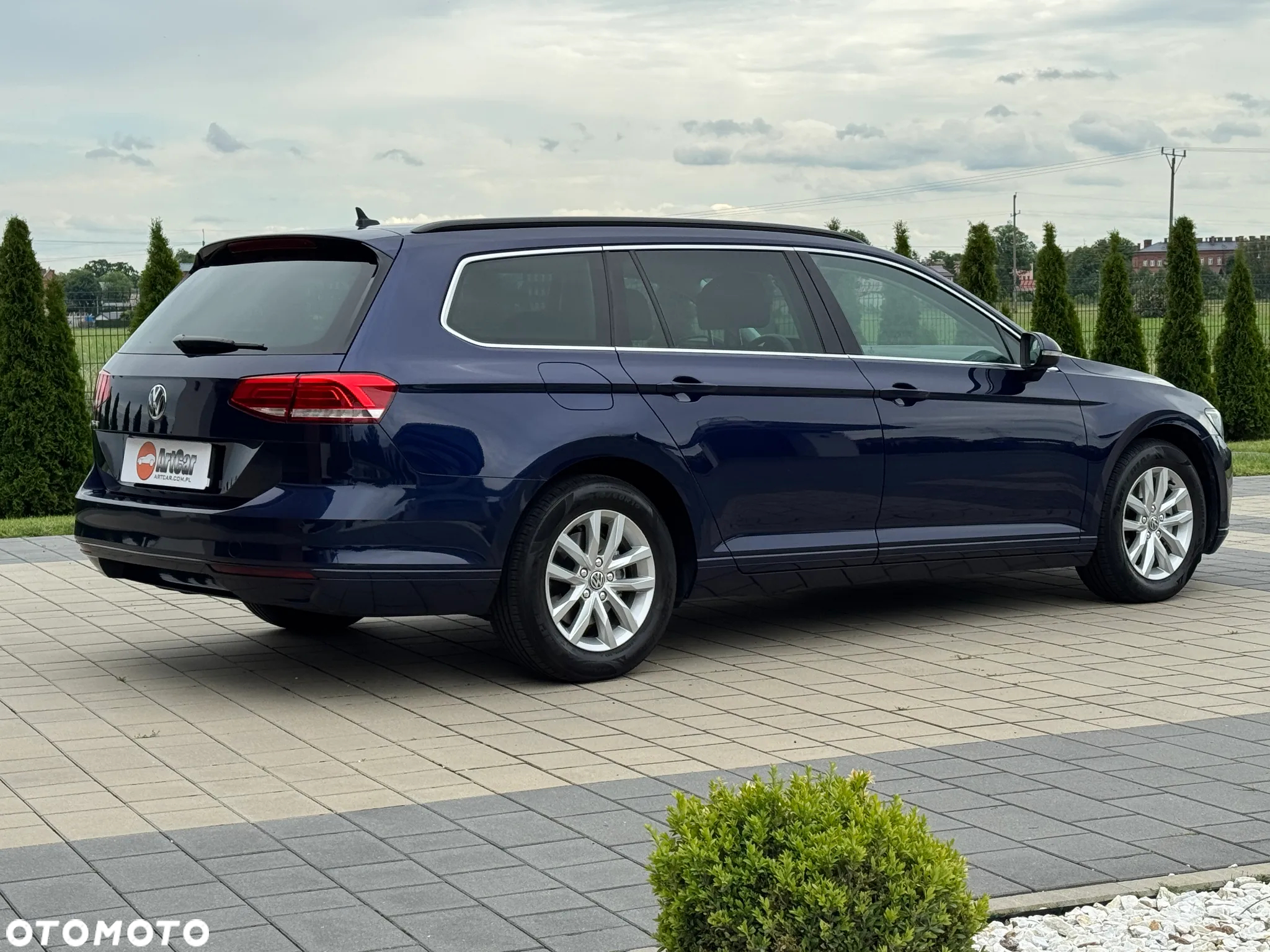 Volkswagen Passat 2.0 TDI BMT Highline - 8