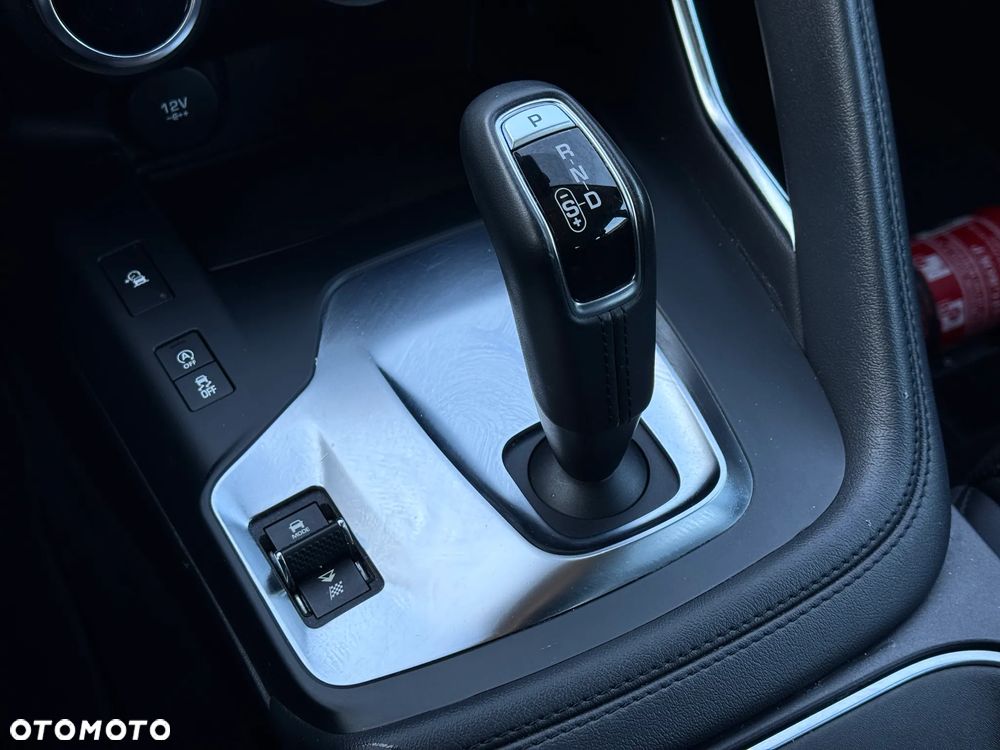 Jaguar E-Pace 2.0 i4P AWD SE - 23