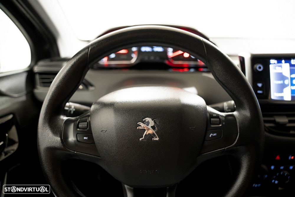 Peugeot 208 1.2 VTi SE Style - 8