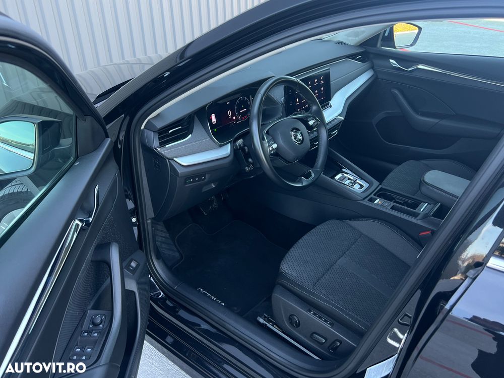 Skoda Octavia Combi 2.0 TDI DSG Exclusive - 9