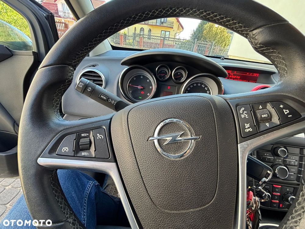 Opel Meriva - 11