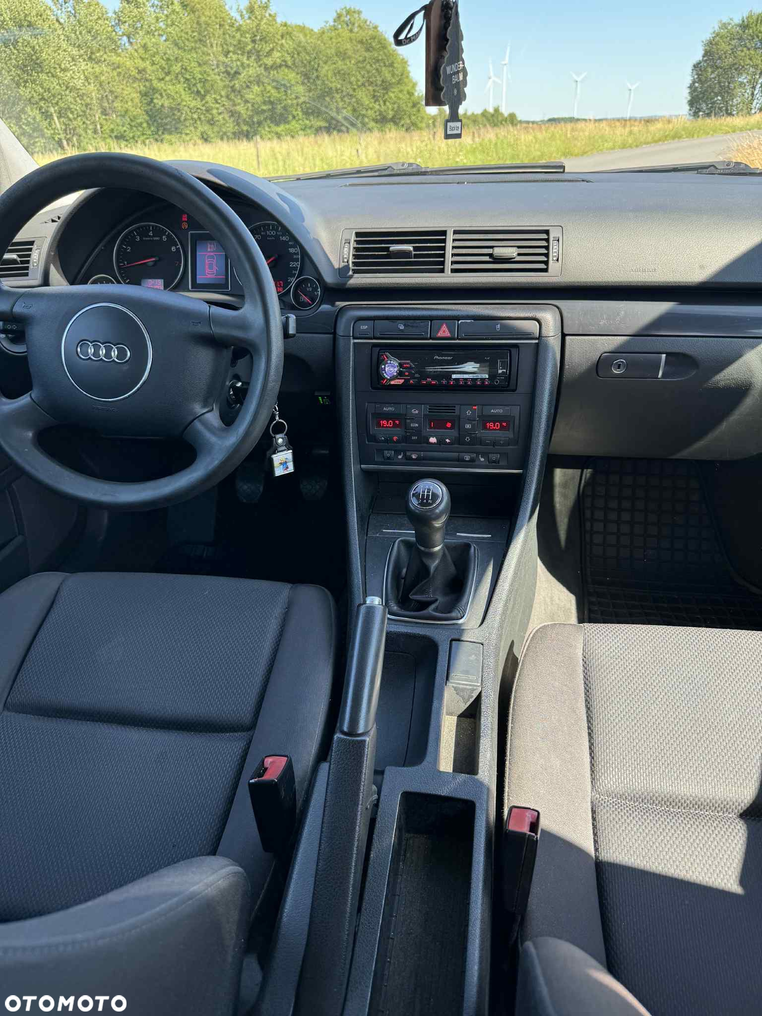Audi A4 1.6 - 2