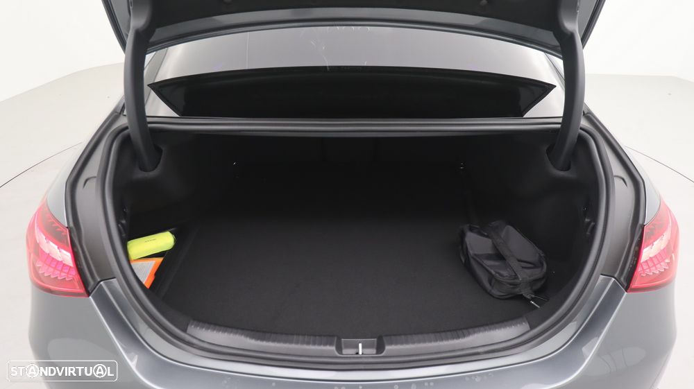 Mercedes-Benz C 300 de Avantgarde - 29