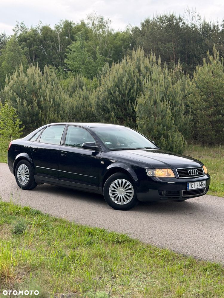 Audi A4 Limousine - 19