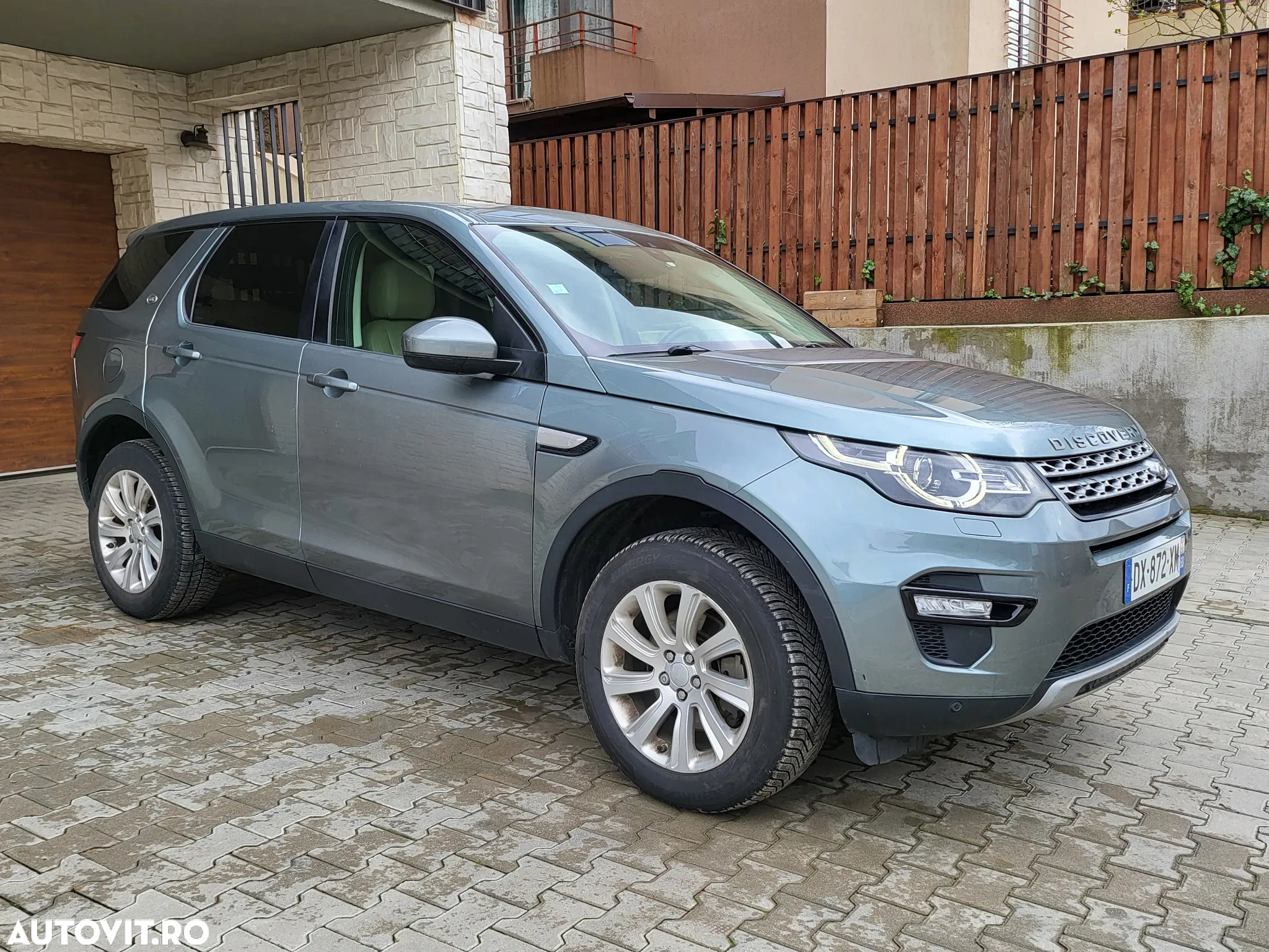 Land Rover Discovery Sport - 4