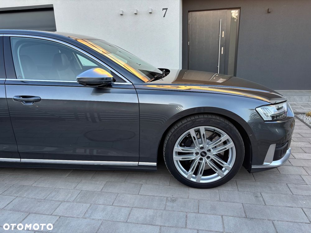 Audi S8 TFSI mHEV Quattro Tiptr - 3