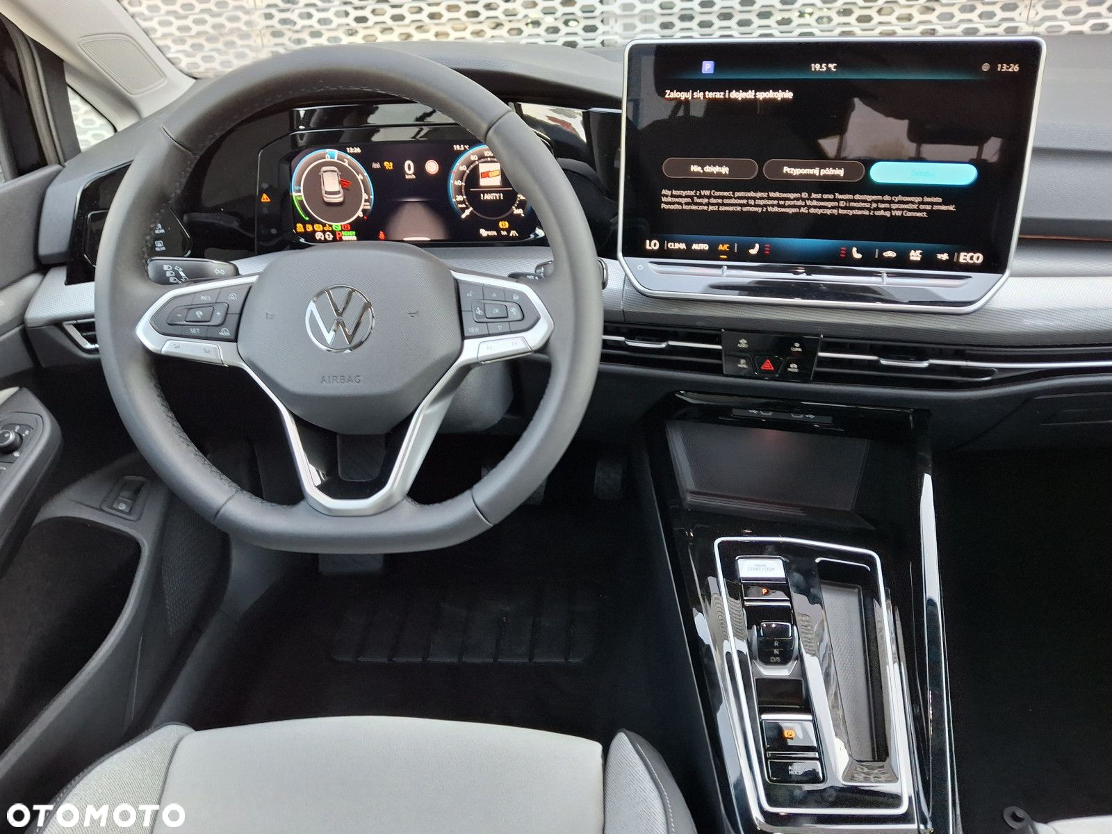 Volkswagen Golf - 20