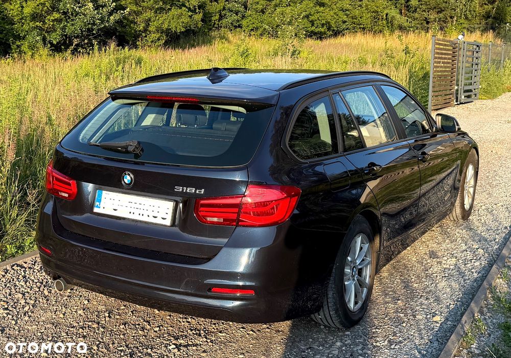 BMW Seria 3 318d Advantage - 4