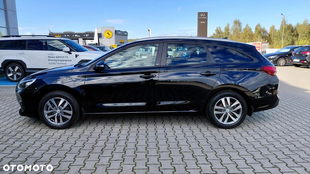 Hyundai i30 1.4 BlueDrive Go - 2