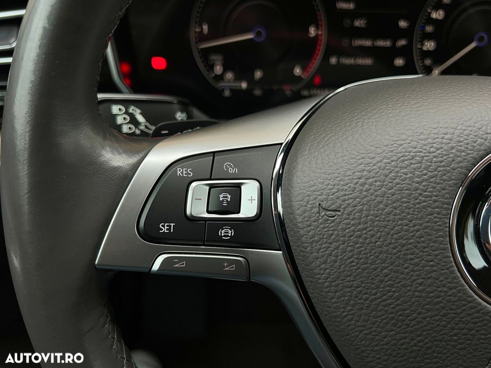 Volkswagen Touareg V6 TDI Atmosphere - 26