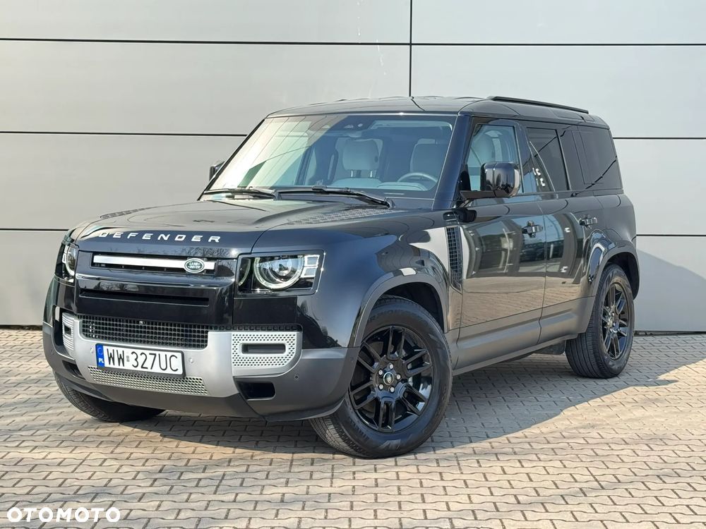 Land Rover Defender - 1