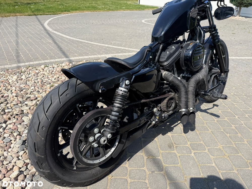 Harley-Davidson Sportster Iron 883 - 30