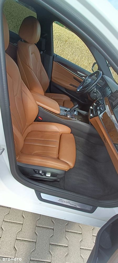 BMW Seria 5 540i Sport Line sport - 7
