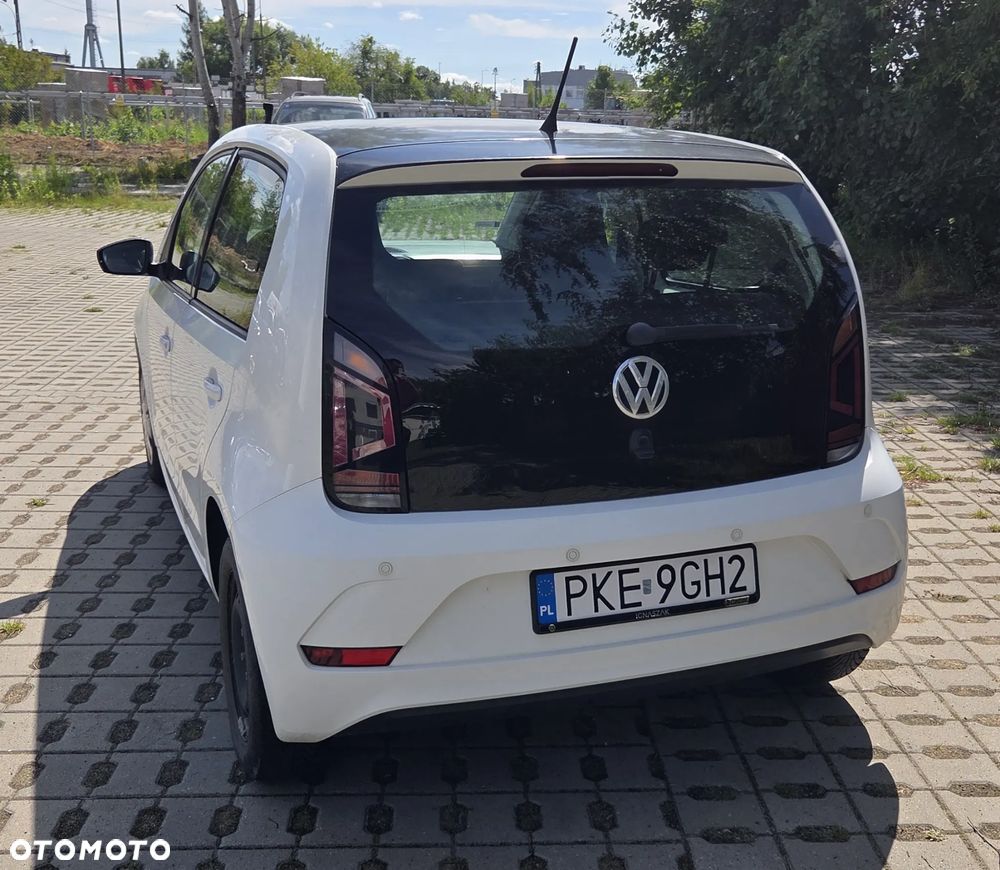 Volkswagen up! move - 2