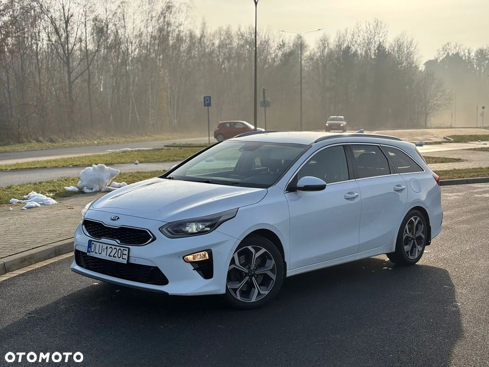 Kia Ceed 1.6 CRDi SCR L Business Line Plus - 27