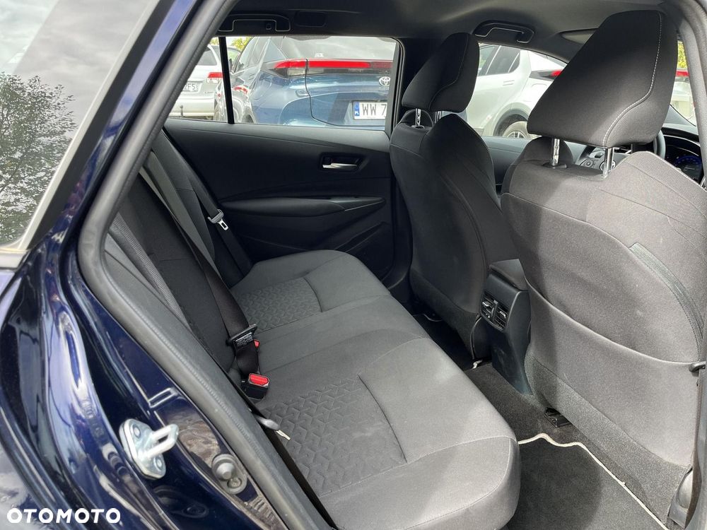 Toyota Corolla 1.8 Hybrid Comfort - 12