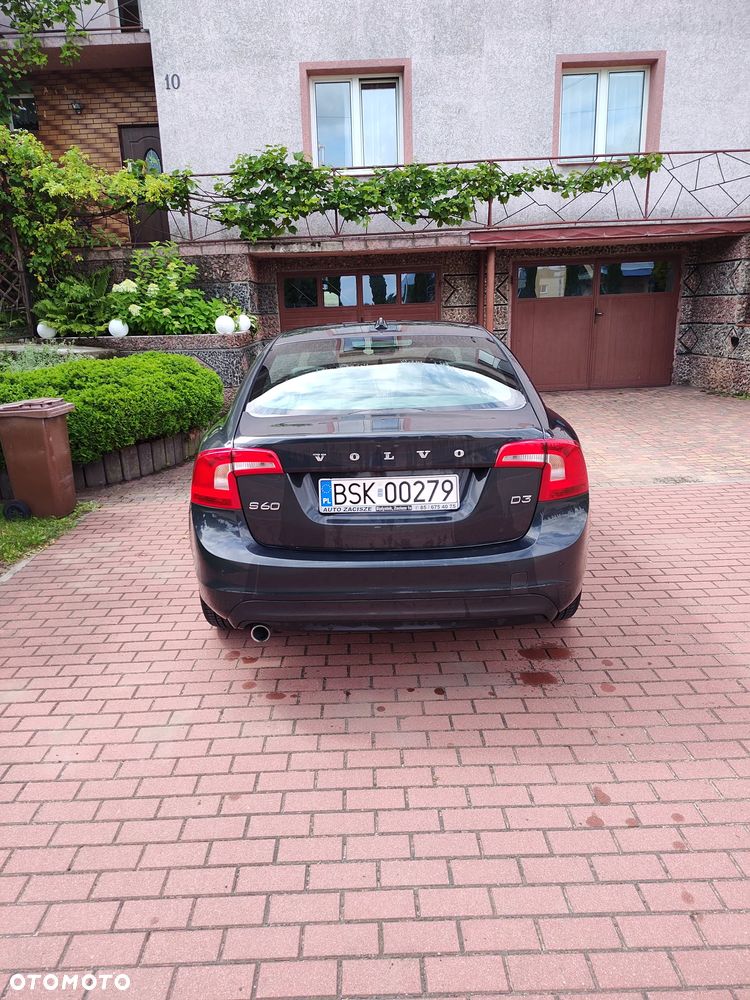 Volvo S60 D3 Drive-E R-Design Kinetic - 4