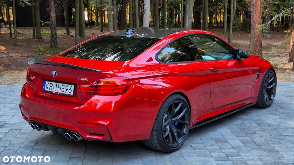 BMW M4 Standard - 27
