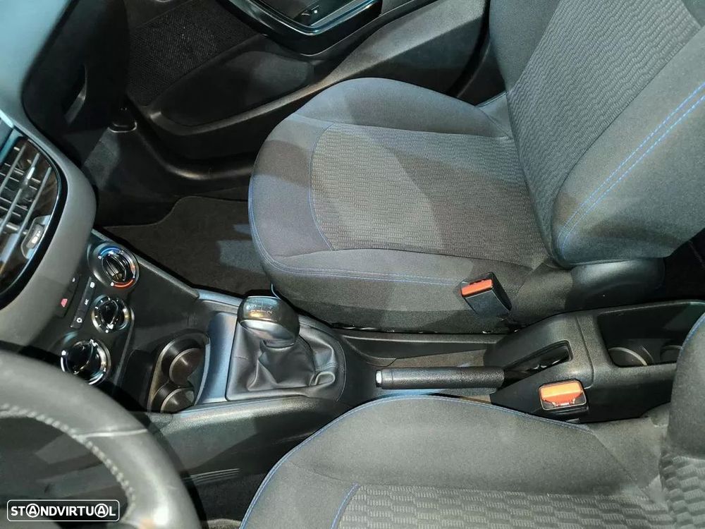 Peugeot 208 1.2 PureTech Style - 21