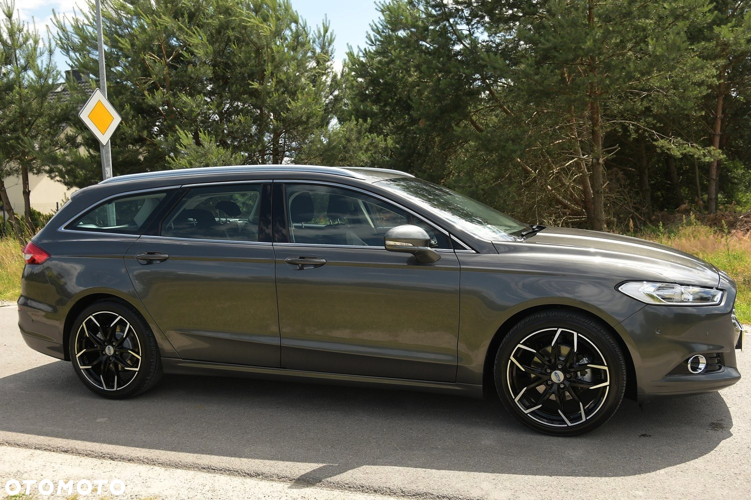 Ford Mondeo 2.0 TDCi Titanium PowerShift - 31