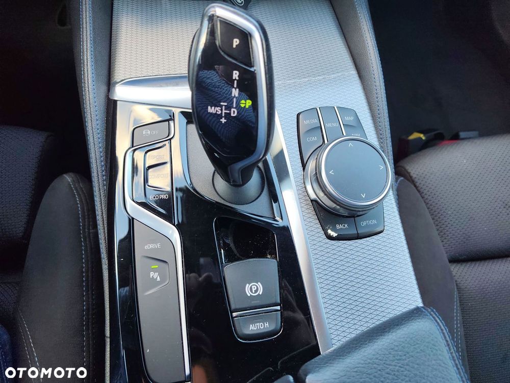 BMW Seria 5 - 23