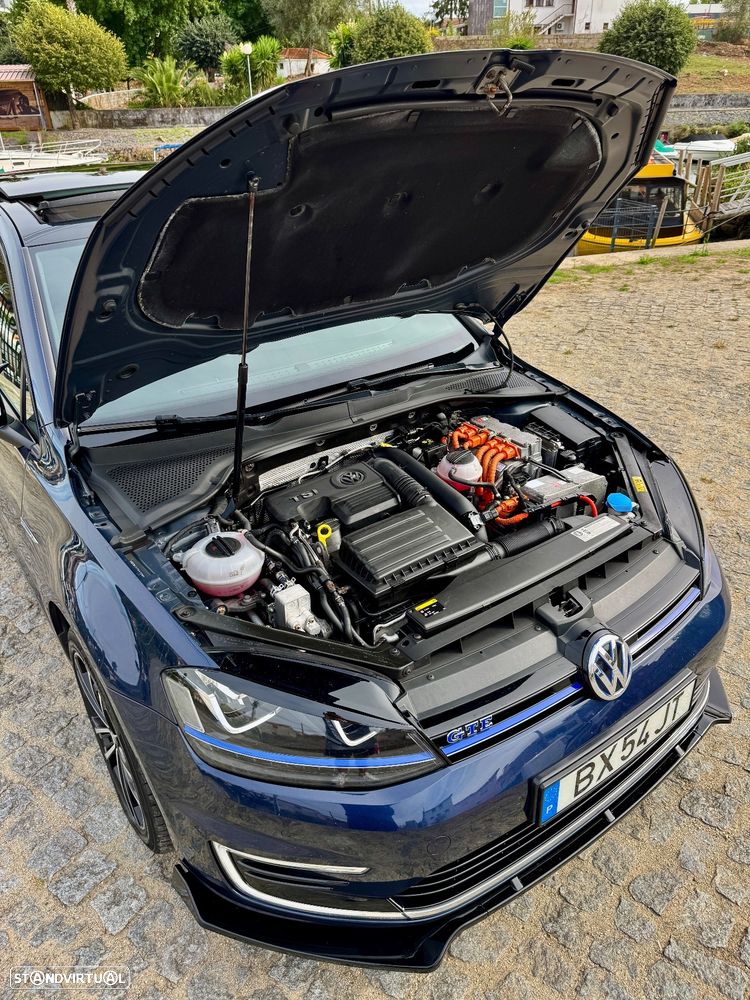 VW Golf 1.4 GTE Plug-In-Hybrid DSG - 11