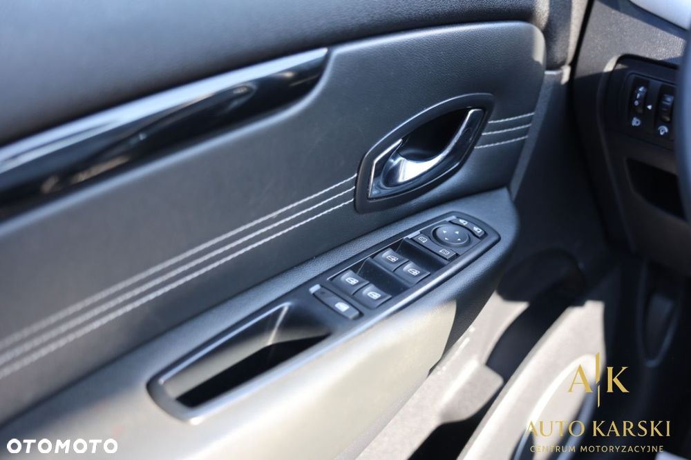 Renault Scenic - 24