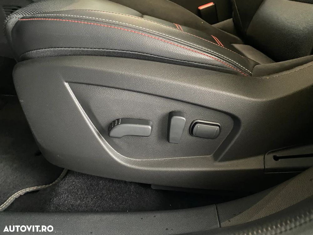 Renault Arkana TCe Mild Hybrid 160 EDC R.S. LINE - 11